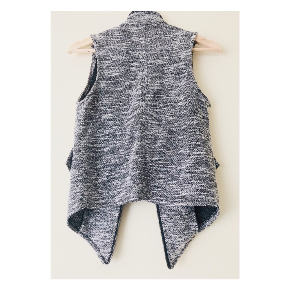 Moto Vest - Picture 4 of 6